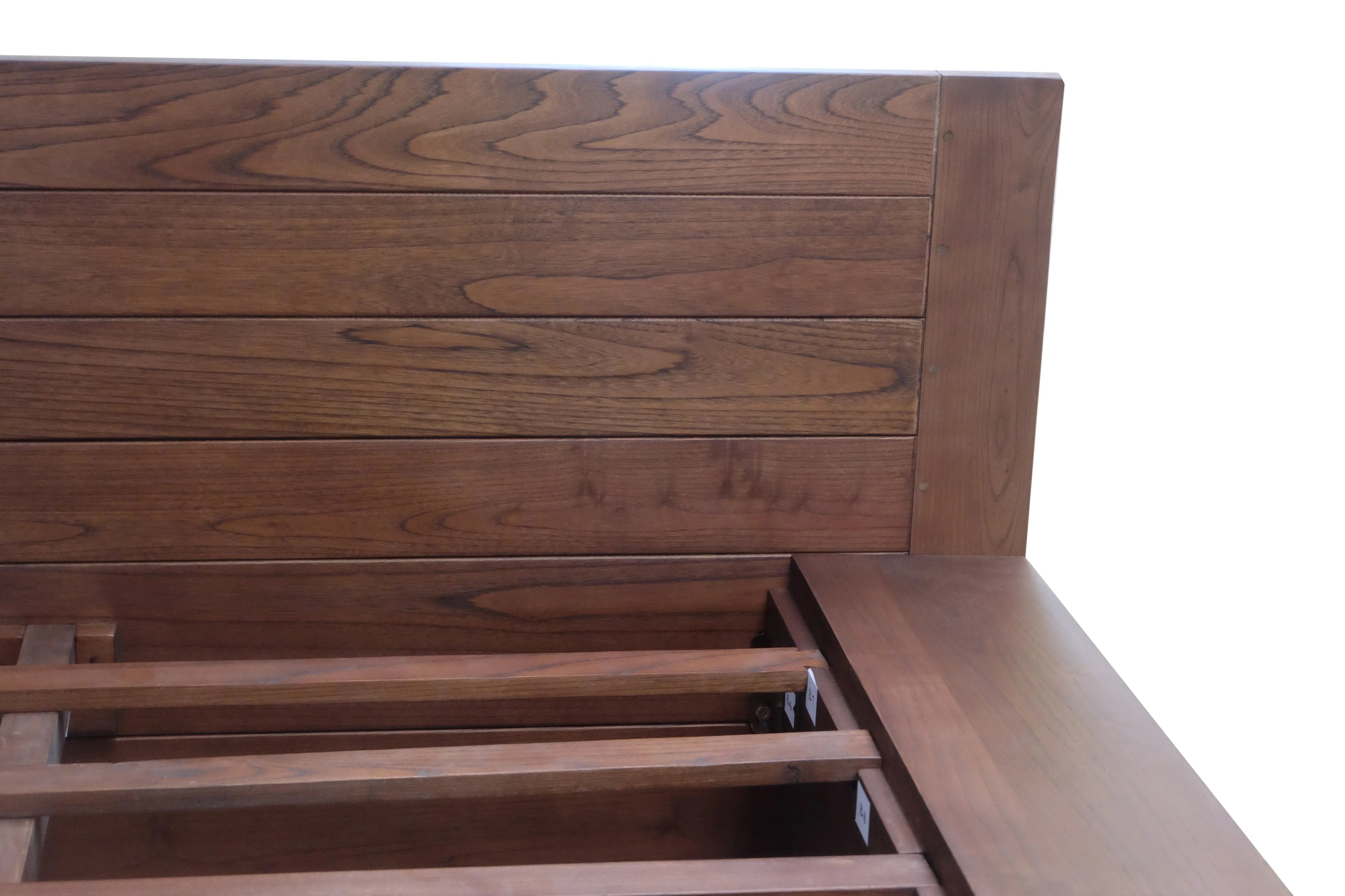 Bed Frame 003 - TBD-1022