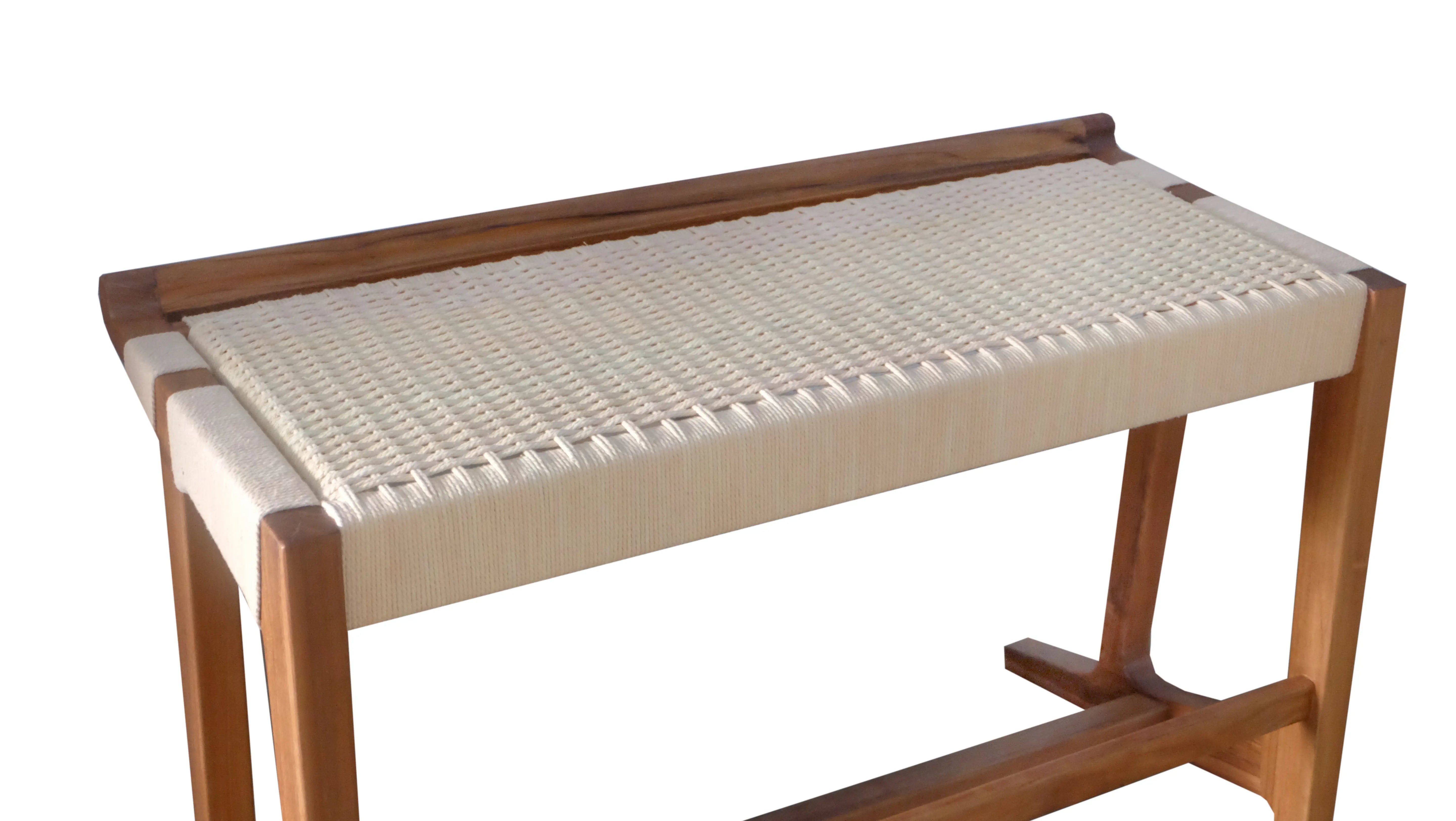Bench 005 - TBE-1027