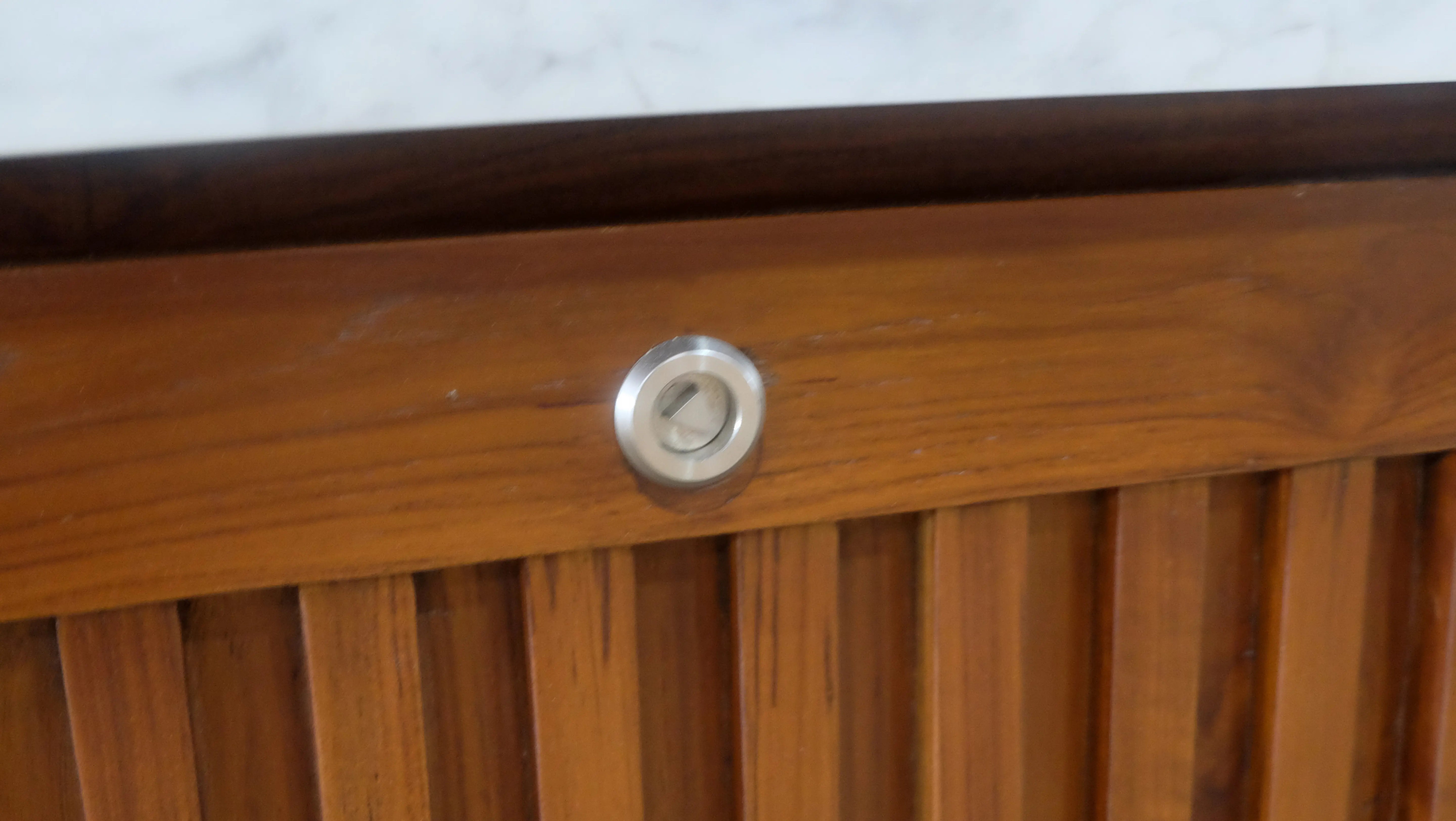 Cabinet 007 - TCB-5063