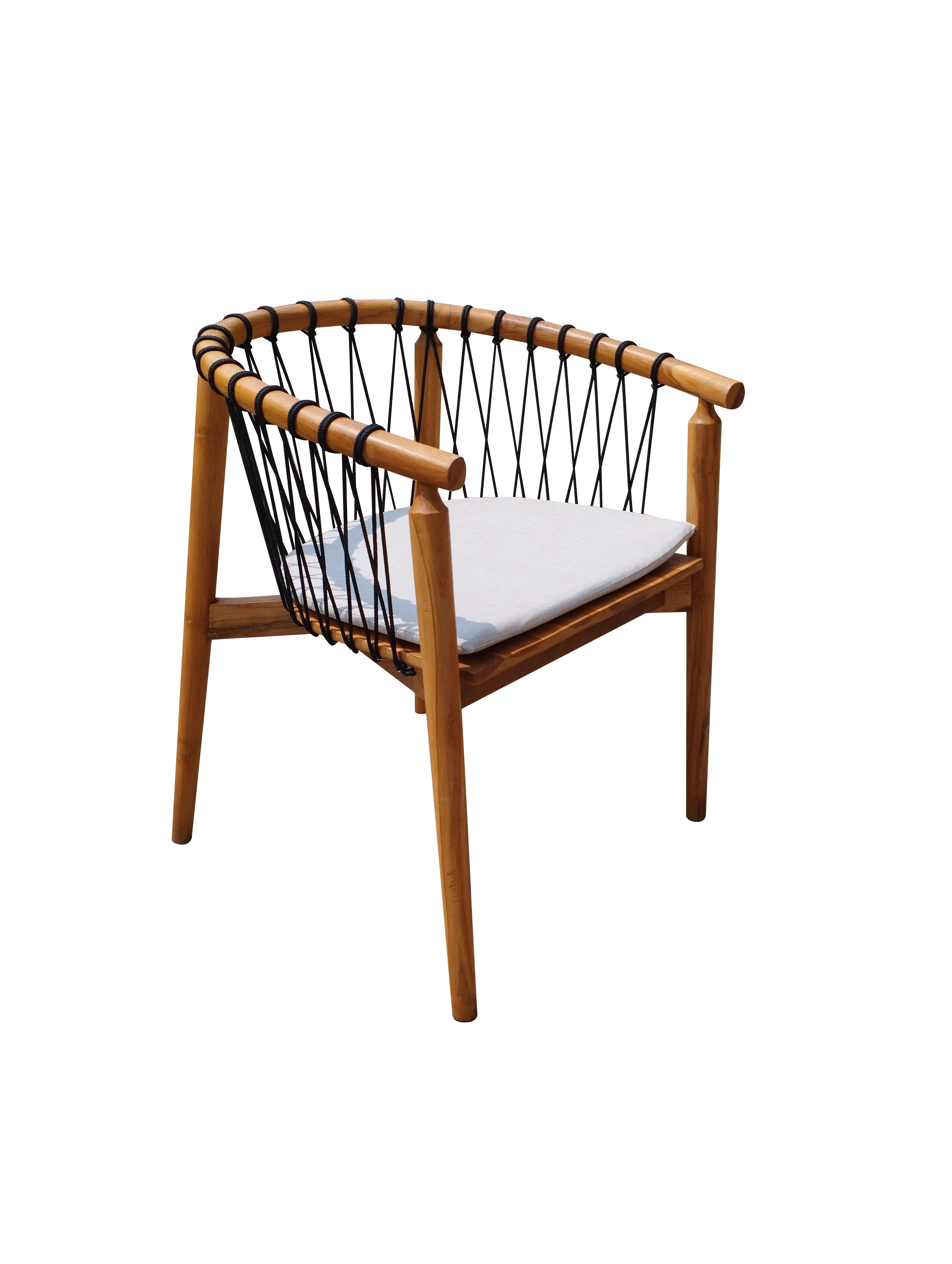 Chair 004 - TCH-1107