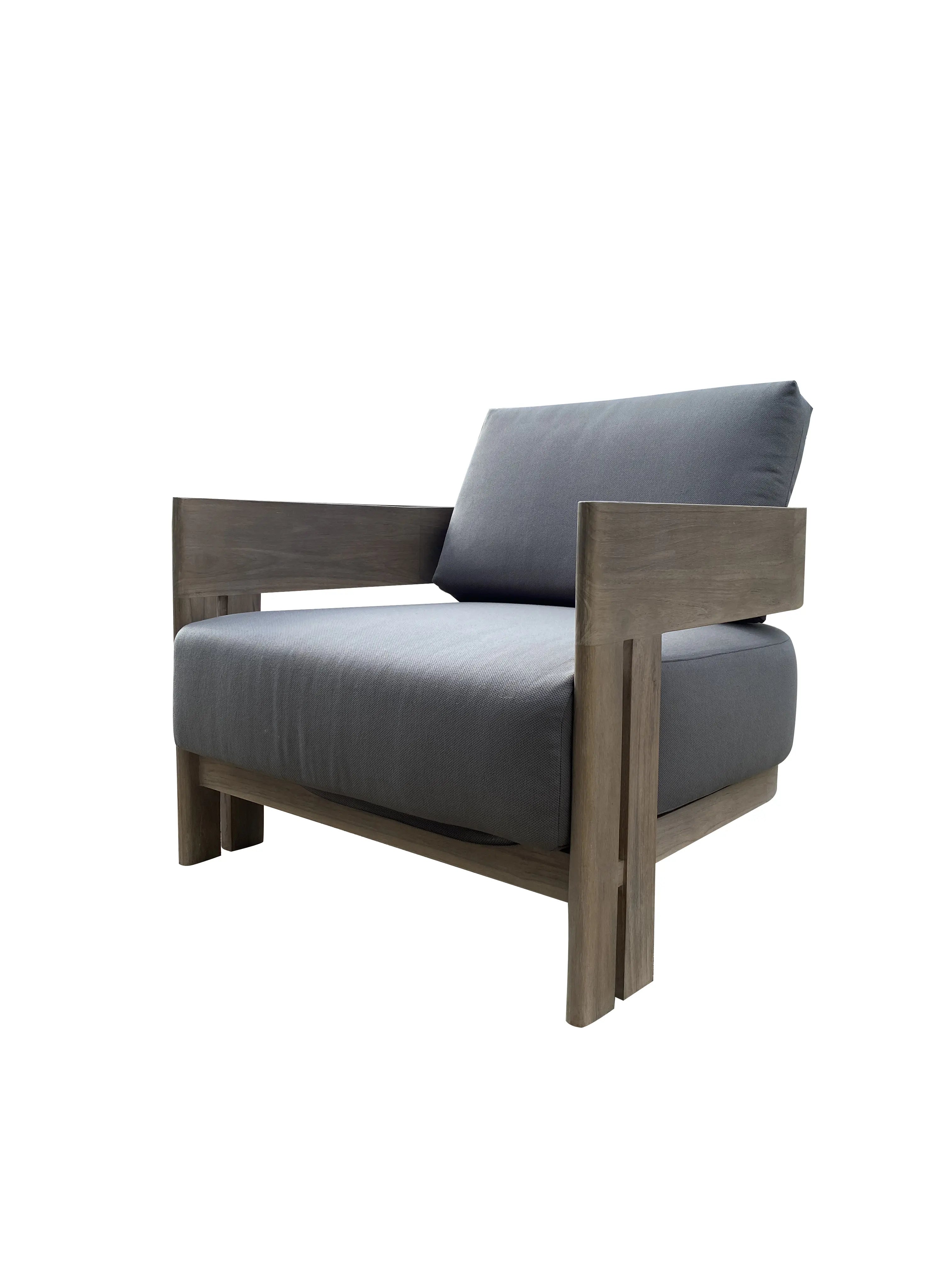 Chair 032 - TCH-1135