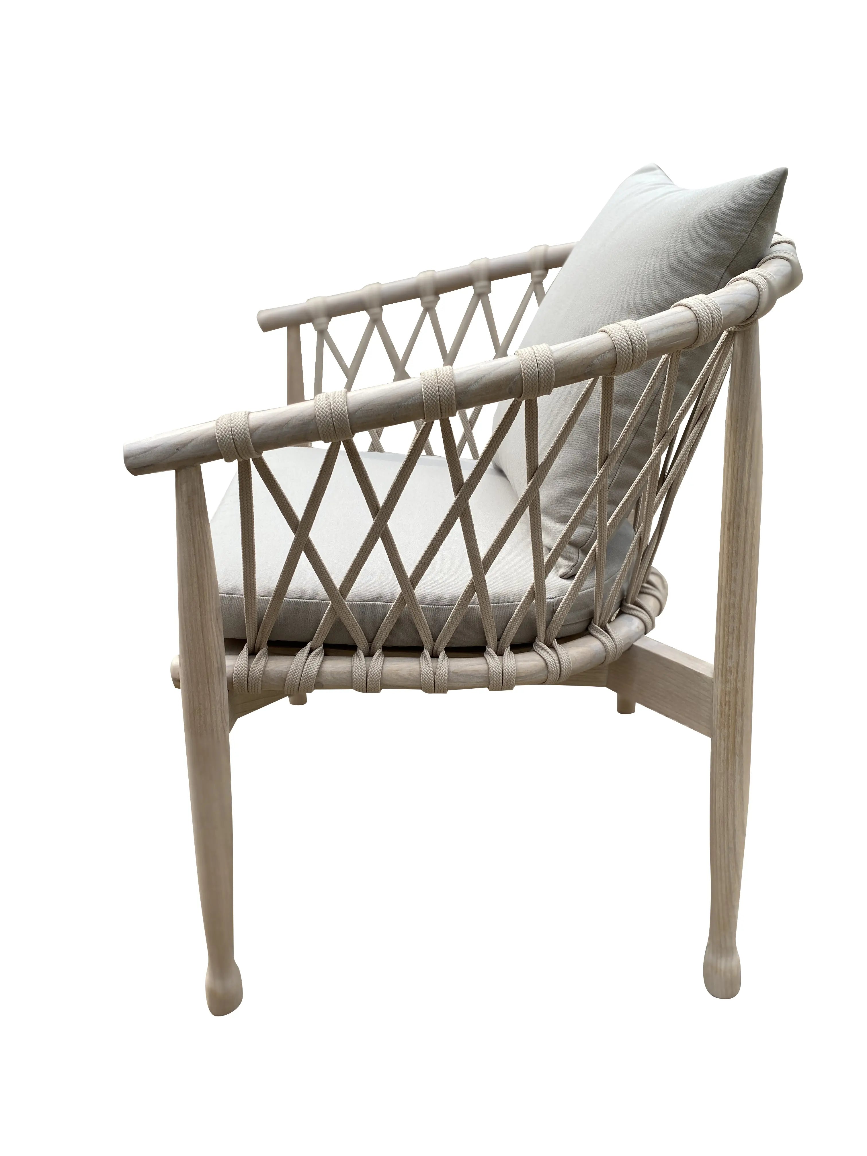 Chair 054 - TCH-1157
