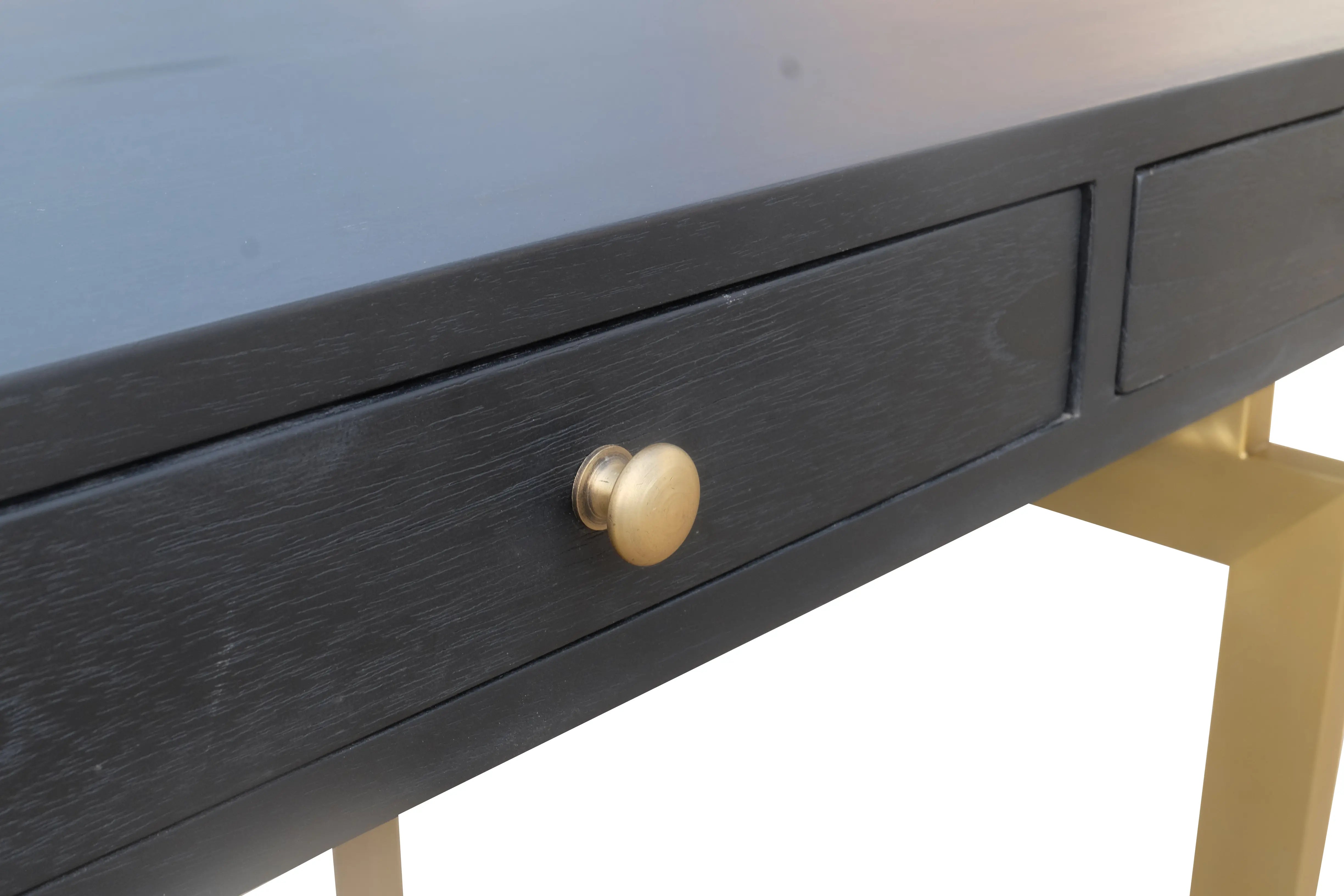 Working Table 003 - TWT-2039